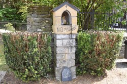 Borne-potale Notre-Dame des Champs - Alle