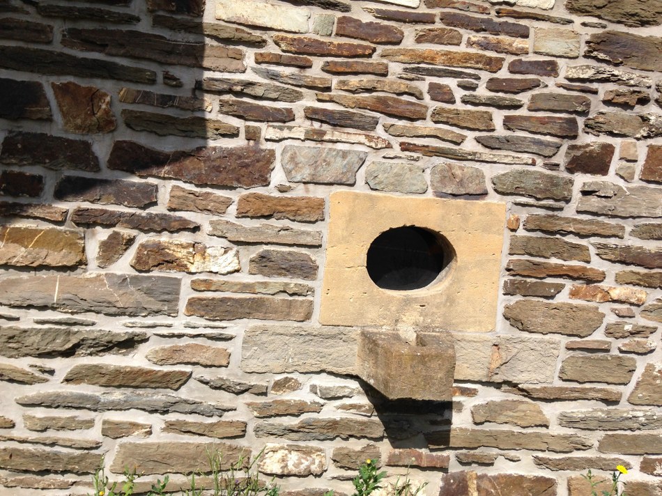 FR 027 003