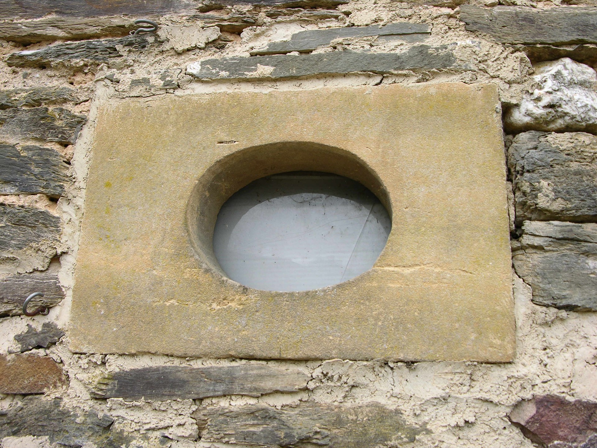 FR 027 008. Photo 2