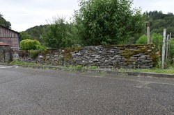 Mur en pierres sèches - orchimont