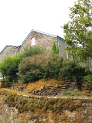 Mur en pierres sèches - orchimont