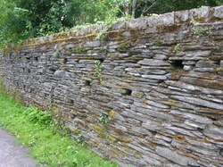 Mur en pierres sèches - Chairière