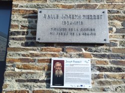 Plaques commémoratives Joseph Pierret - Alle