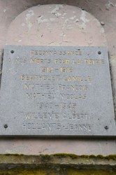 Plaques commémoratives - Mouzaive