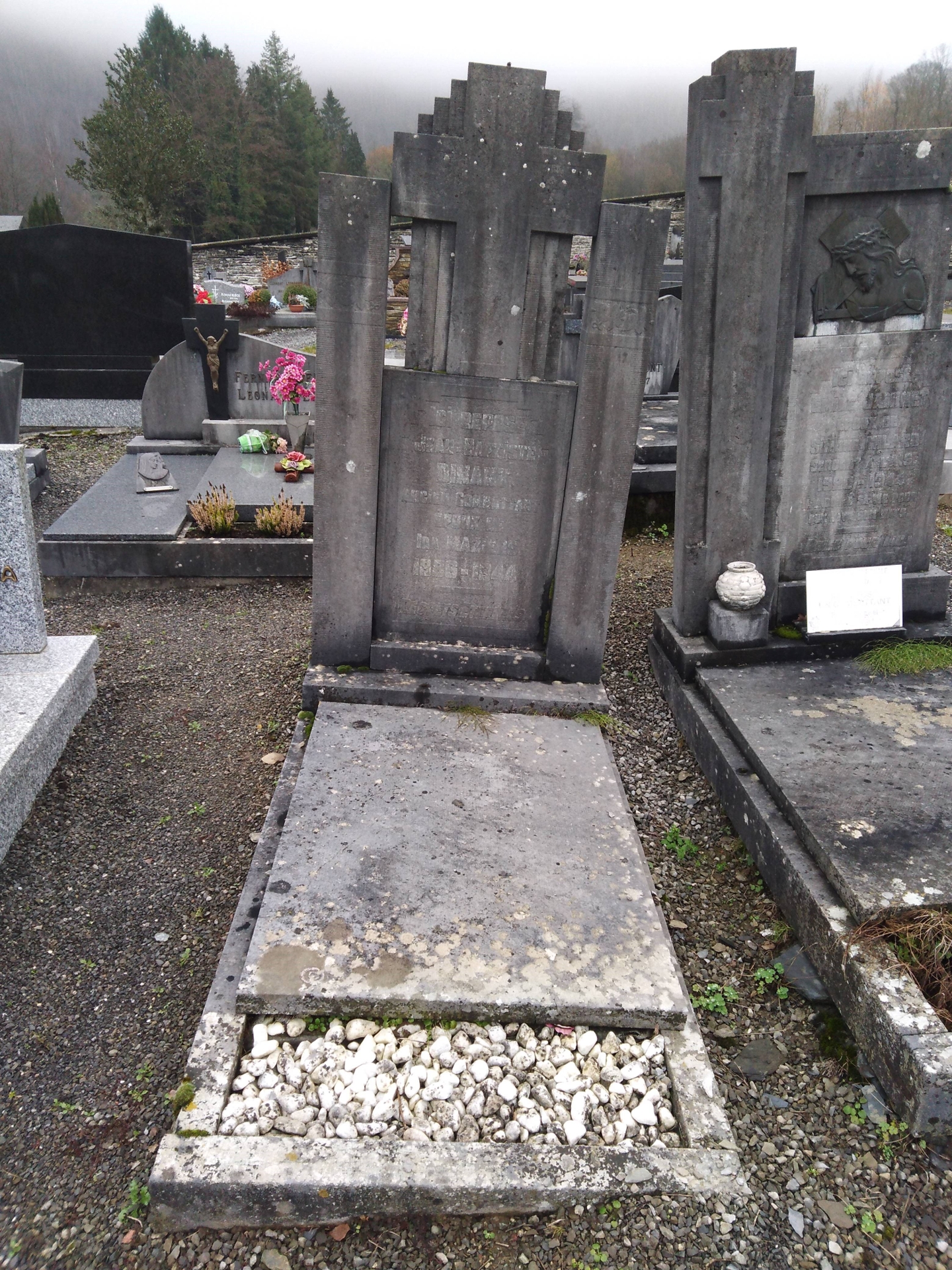 ALL067 01.jpg