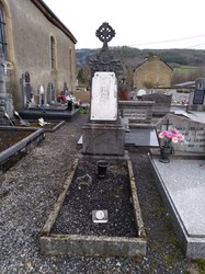 Sépulture d'intérêt artistique - Chairière