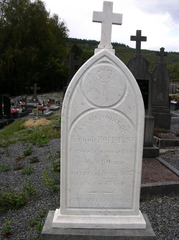 ALL001 03.jpg